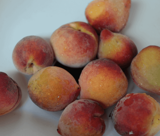 Wash the peaches